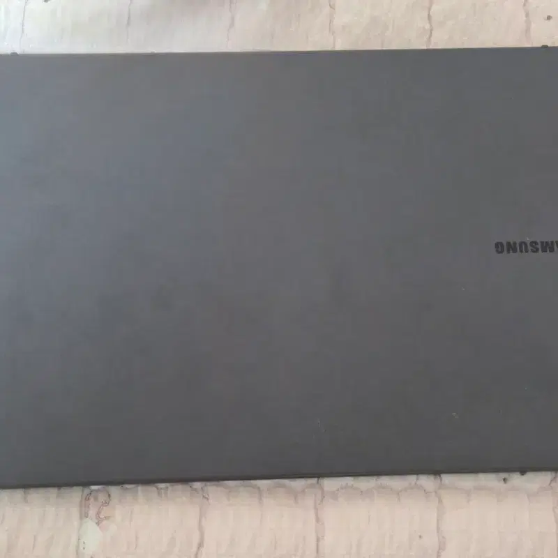 삼성 갤럭시북2 NT550XED-K24A