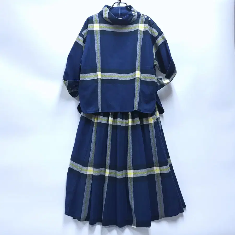 BEAMSBOY 빔즈보이 EXCLUSIVE FABRIC 빅체크 오버핏 블라우스스커트 투피스세트 C048