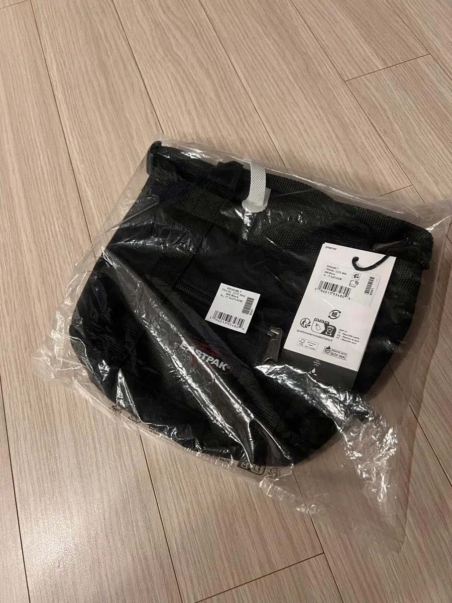 (새상품) 이스트팩 AUTHENTIC 트래블토트미니