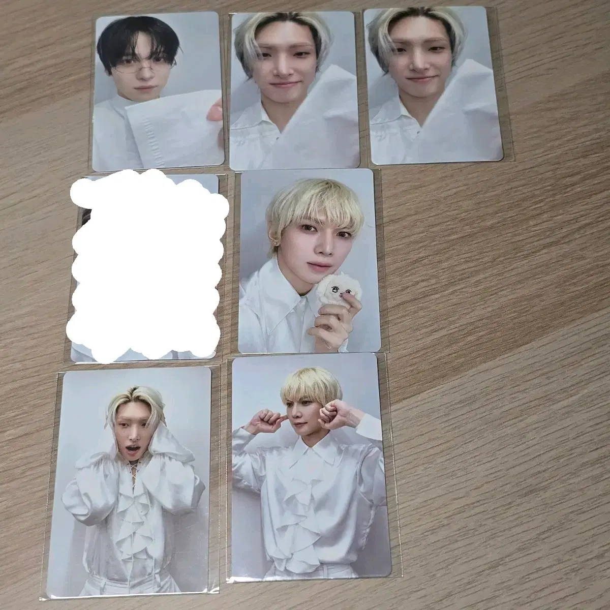 에이티즈 애니티즈 데자부 팝업 입장특전 게임특전 포카 윤호 민기 여상
