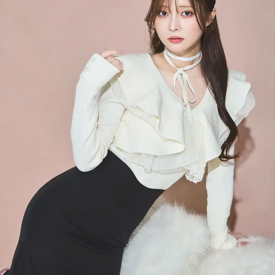 미셸마카롱 튤 레이어드 러플 니트