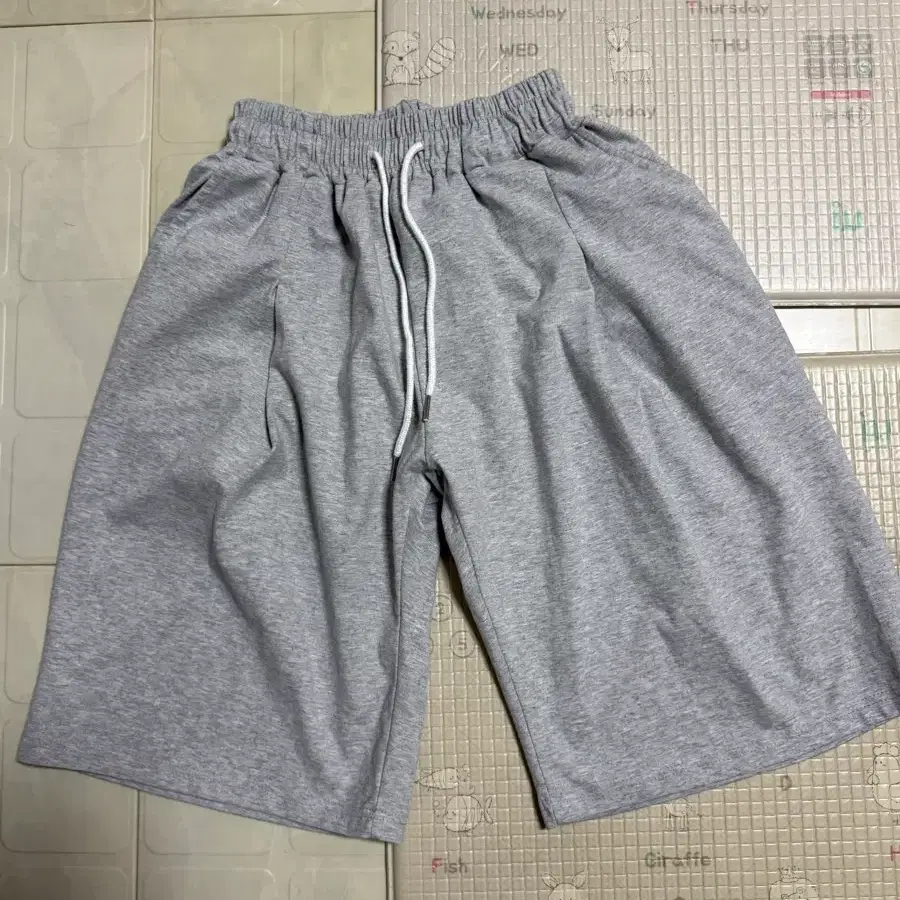 버뮤다팬츠