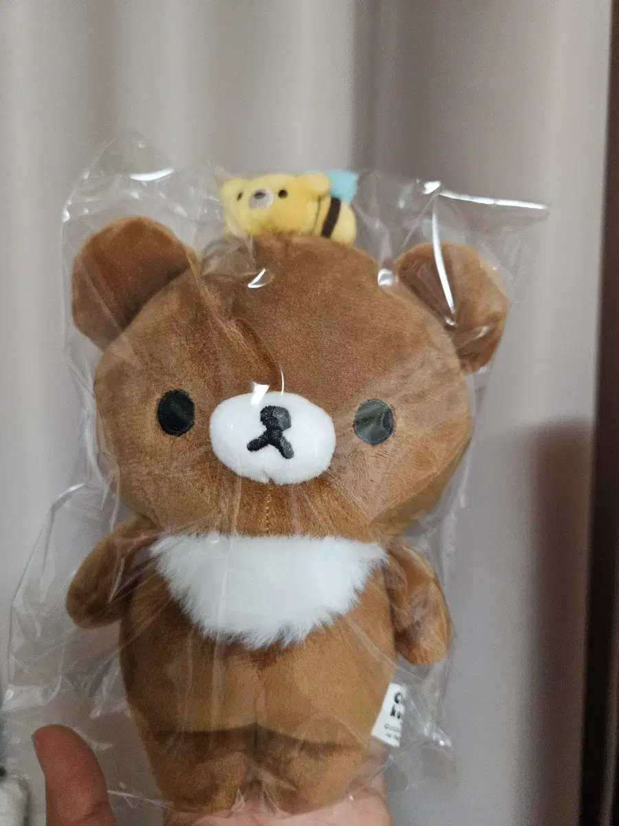 아베일 리락쿠마 꿀벌 코구마