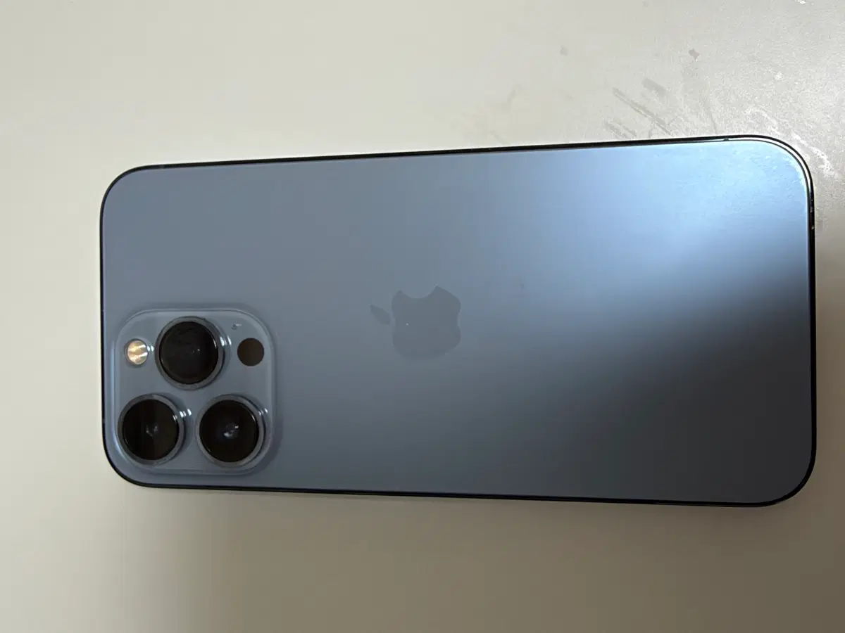 아이폰 13 Pro 256GB 시에라 블루 판매합니다.