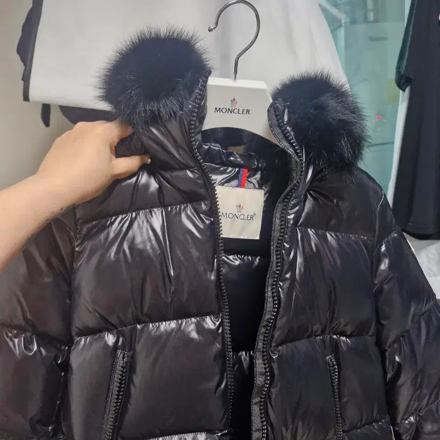 몽클레어패딩