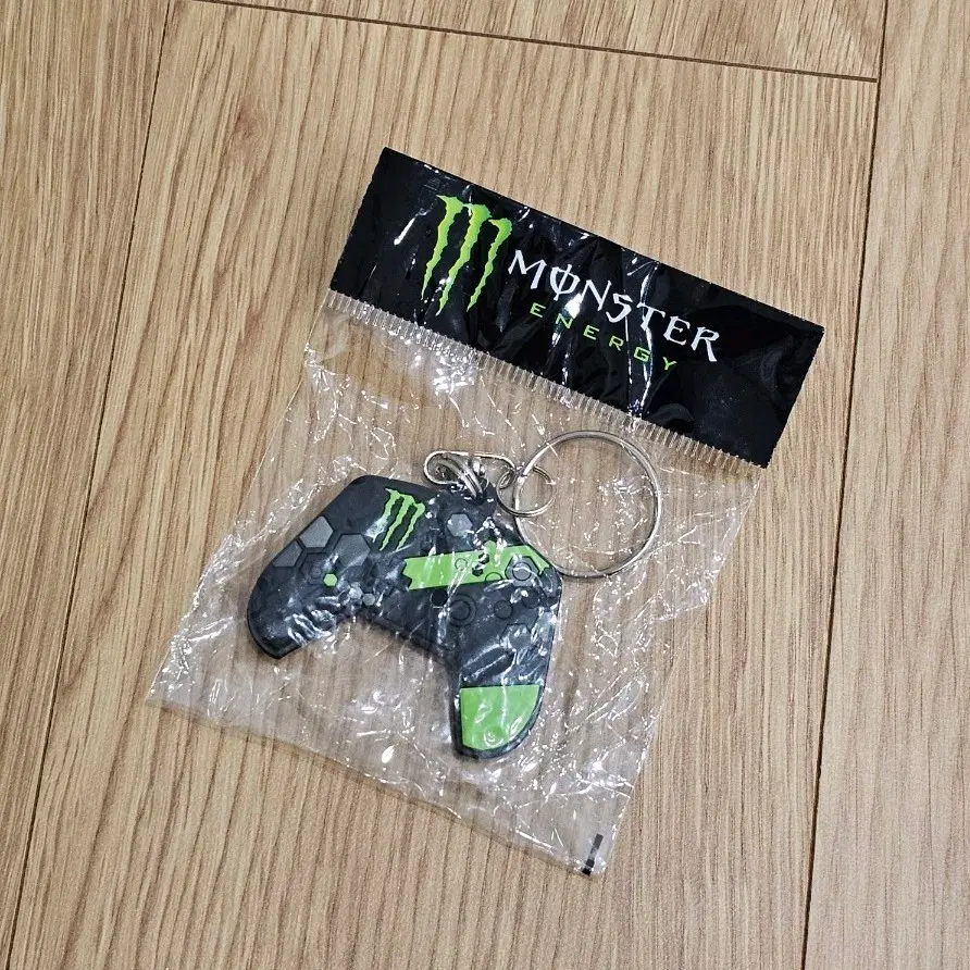 몬스터에너지 게임기 컨트롤러 키링 키홀더 판매