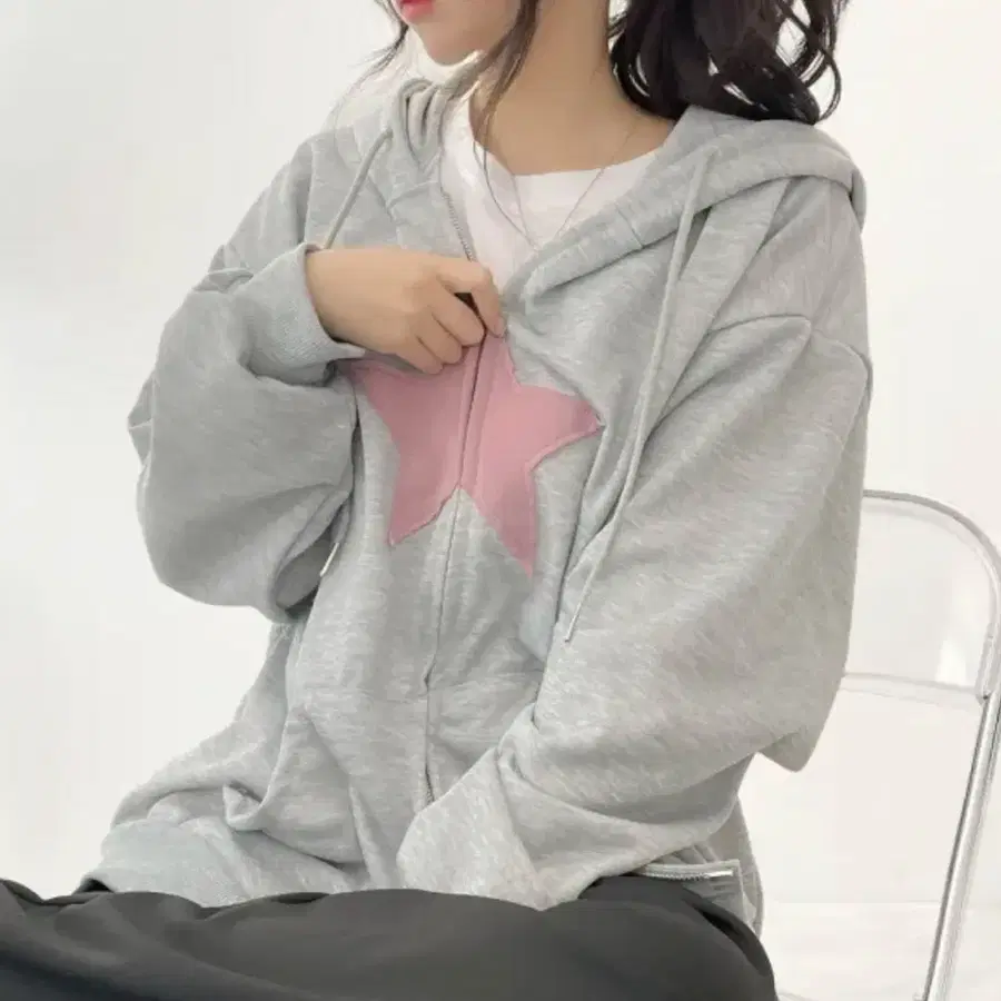 투웨이 오버핏 핑크 스타 후드집업 그레이