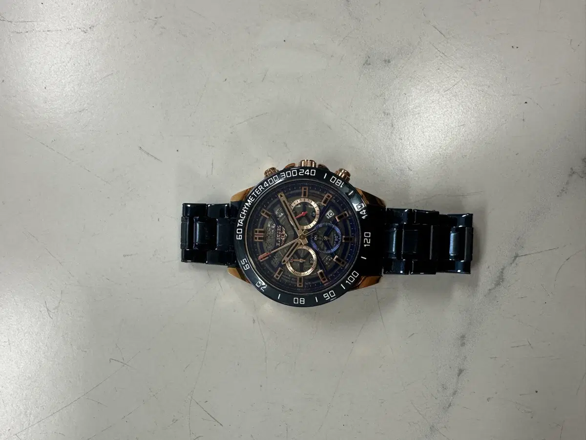 미사용 신품 LIGE 리지 로즈골드 블루 남성용 오버사이즈 47.6mm 크로노그래프 타키미터 메탈 시계 배터리교체 정상작동 판매합니다