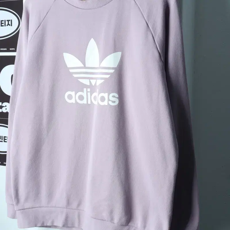 (XL) 아디다스 맨투맨 티셔츠 오리지널 트레포일 연보라-H39394