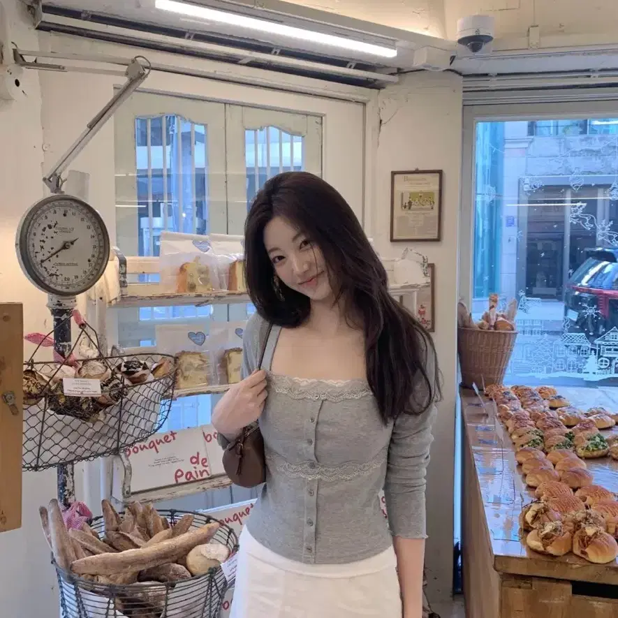제니오 벨 레이스 그레이