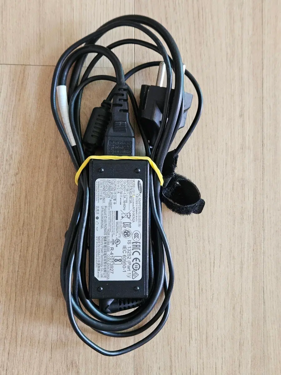 삼성 노트북 어댑터 19V 2.1A