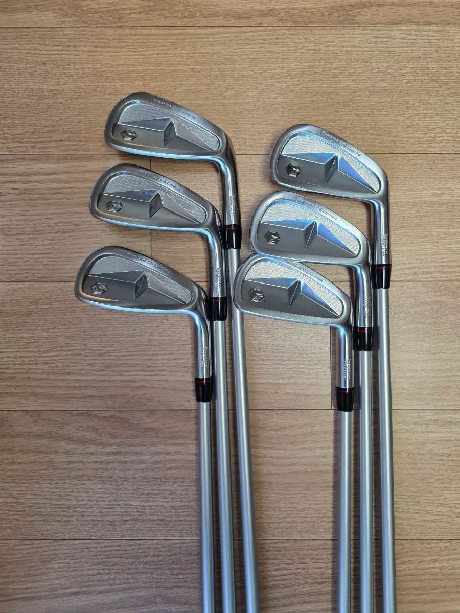 (한정판) GTD Black Ice  Forged CB Limited 6 아이언 (5~P)
