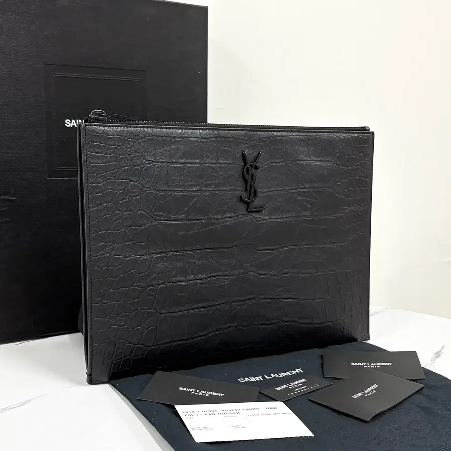 생로랑 모노그램 레더 클러치백 블랙 (453249)