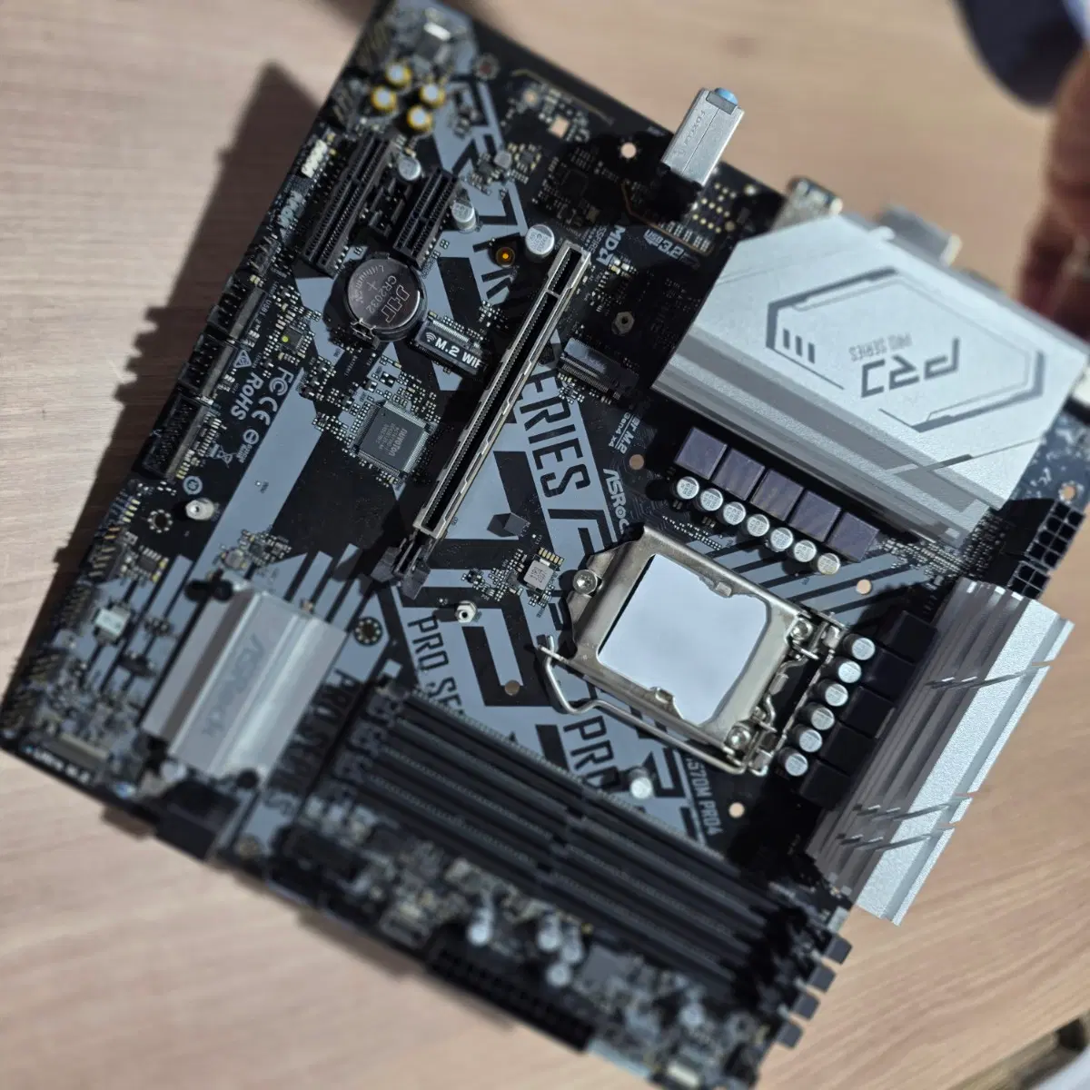 H570M pro4 메인보드