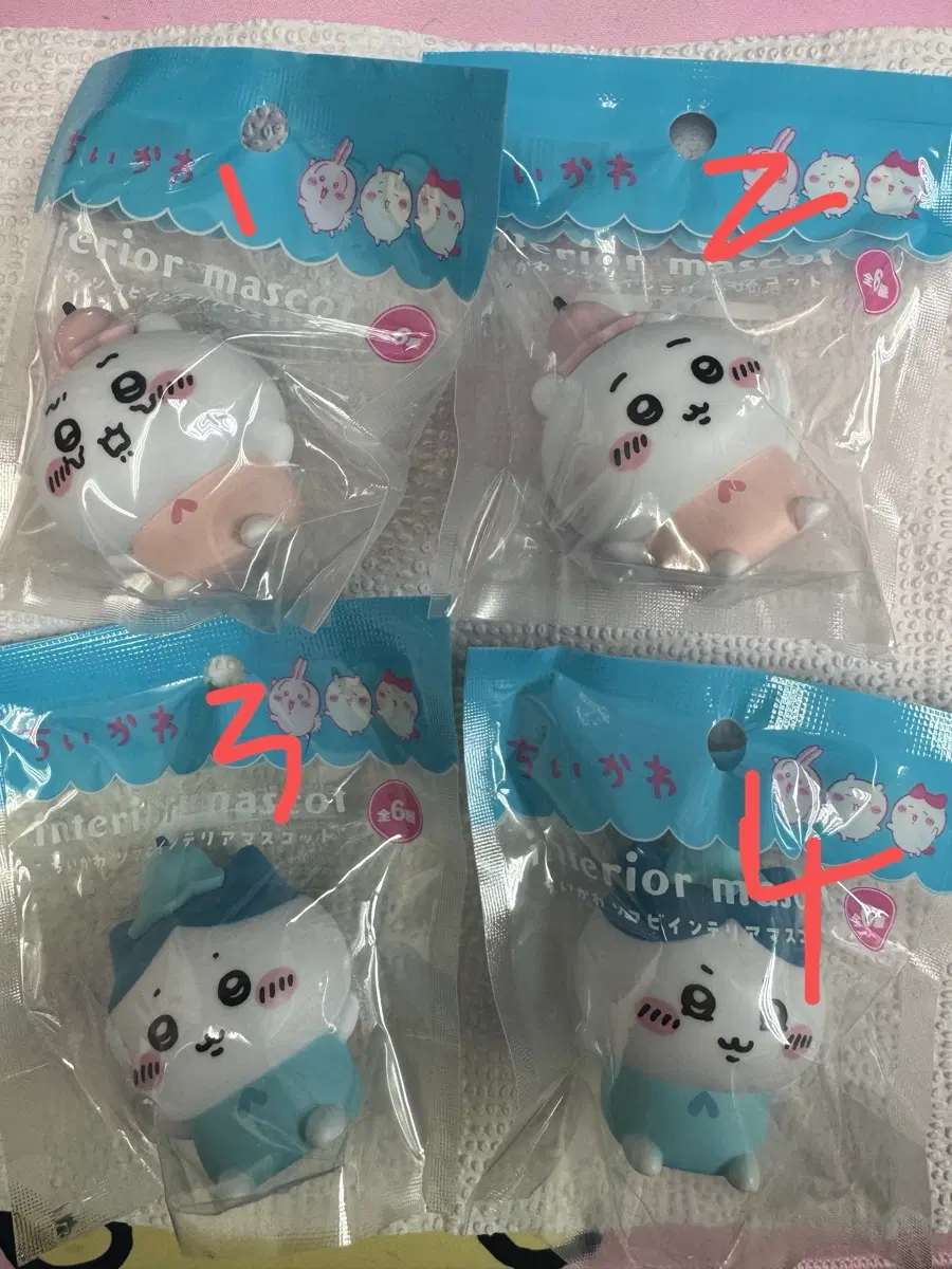 먼작귀 치이카와 하치와레 말랑 피규어 4종 새상품