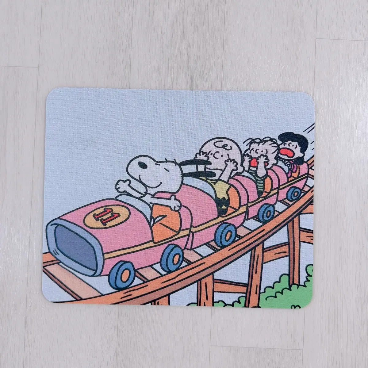 스누피 롤러코스터 마우스패드 / 새상품