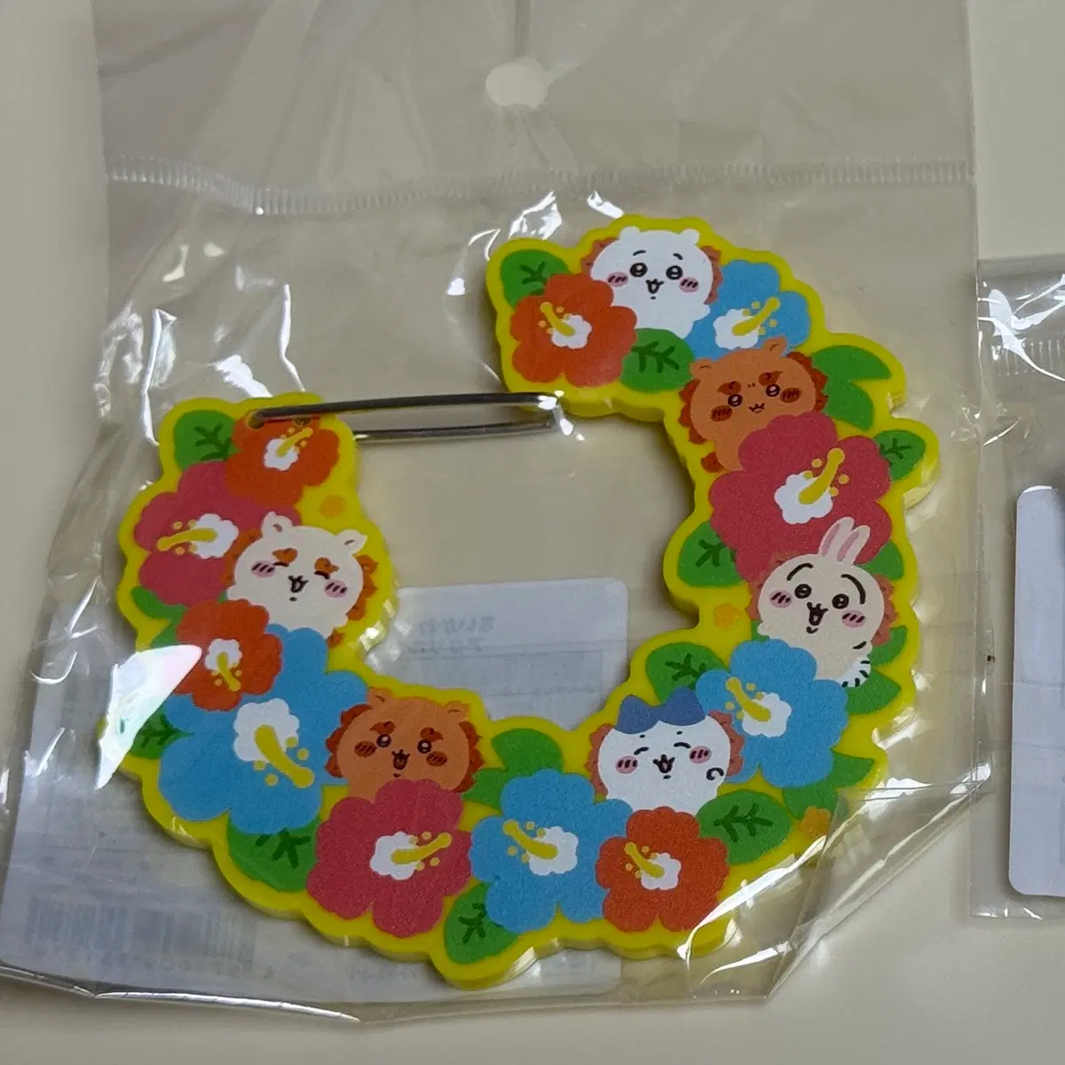 치이카와 시사 기념품 카라비너 하치와레 우사기