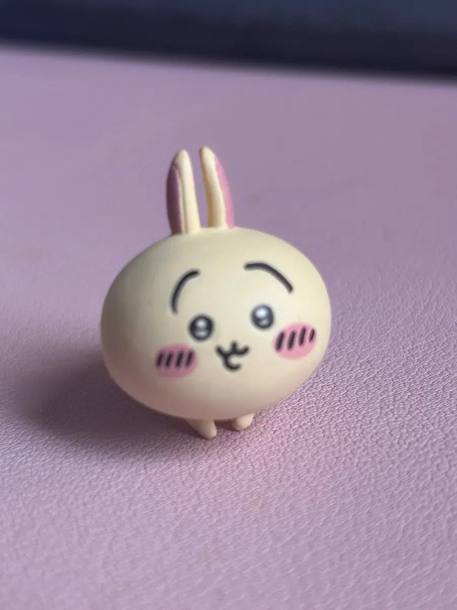 치이카와 우사기 충전기 피규어