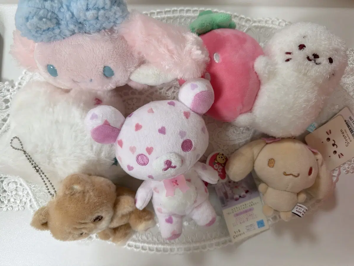 산리오 산엑스 미코 리락쿠마 시나모롤 포롱 모카 시로탄 인형 피규어 방꾸 미소녀 갸루