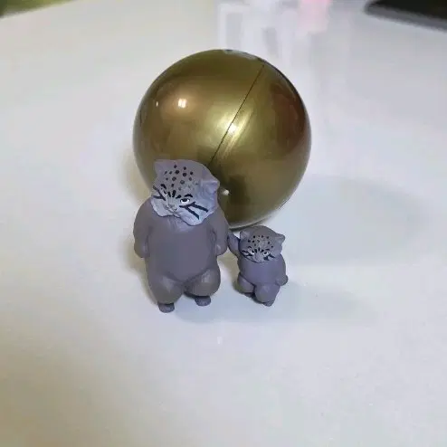 REIKO KAMANO 피규어 가챠 ( 고양이 2종 세트 )
