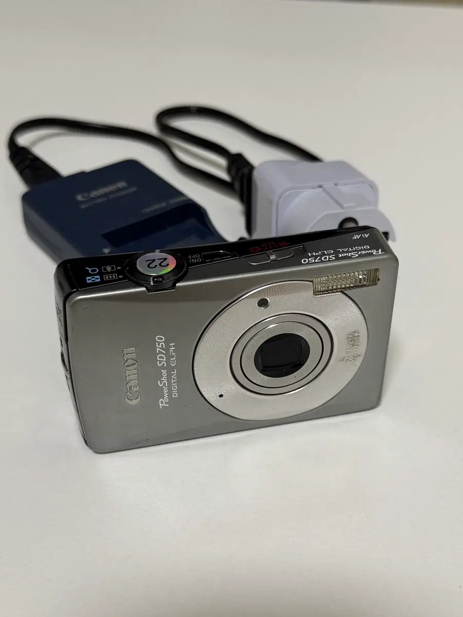 캐논 파워샷 SD750 (캐논 익서스 75 IXUS 75) 빈티지 디카