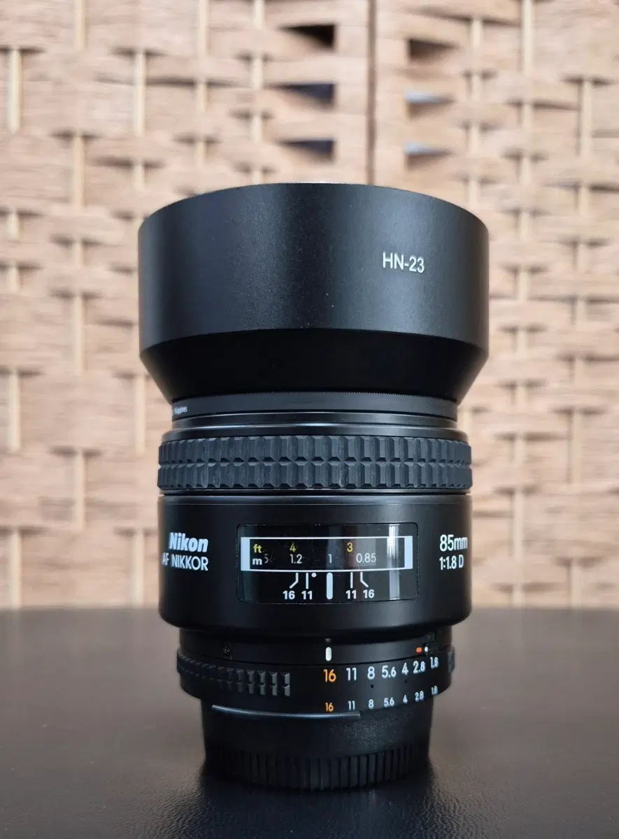 니콘 AF 85mm F1.8D