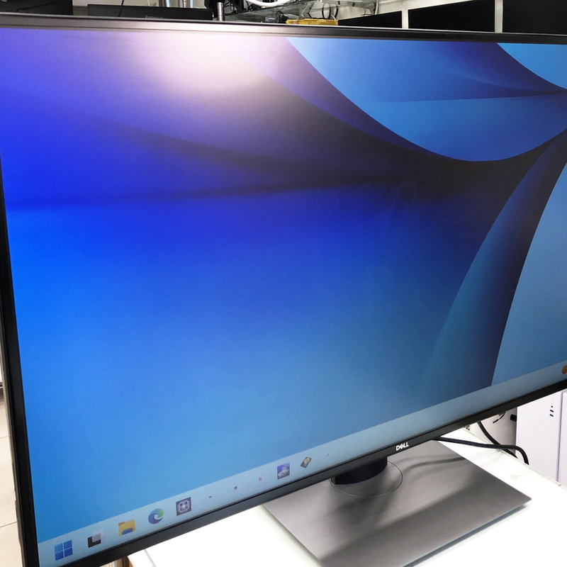 43인치) DELL UltraSharp U4320Q 4K UHD