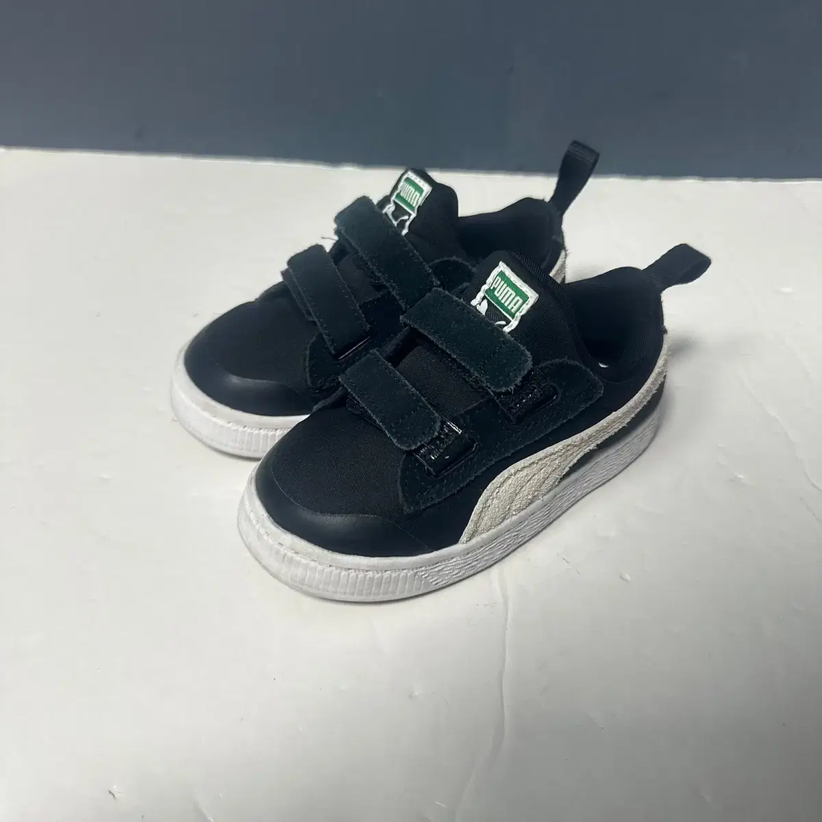 150 푸마 키즈 블랙 스웨이드 스니커즈