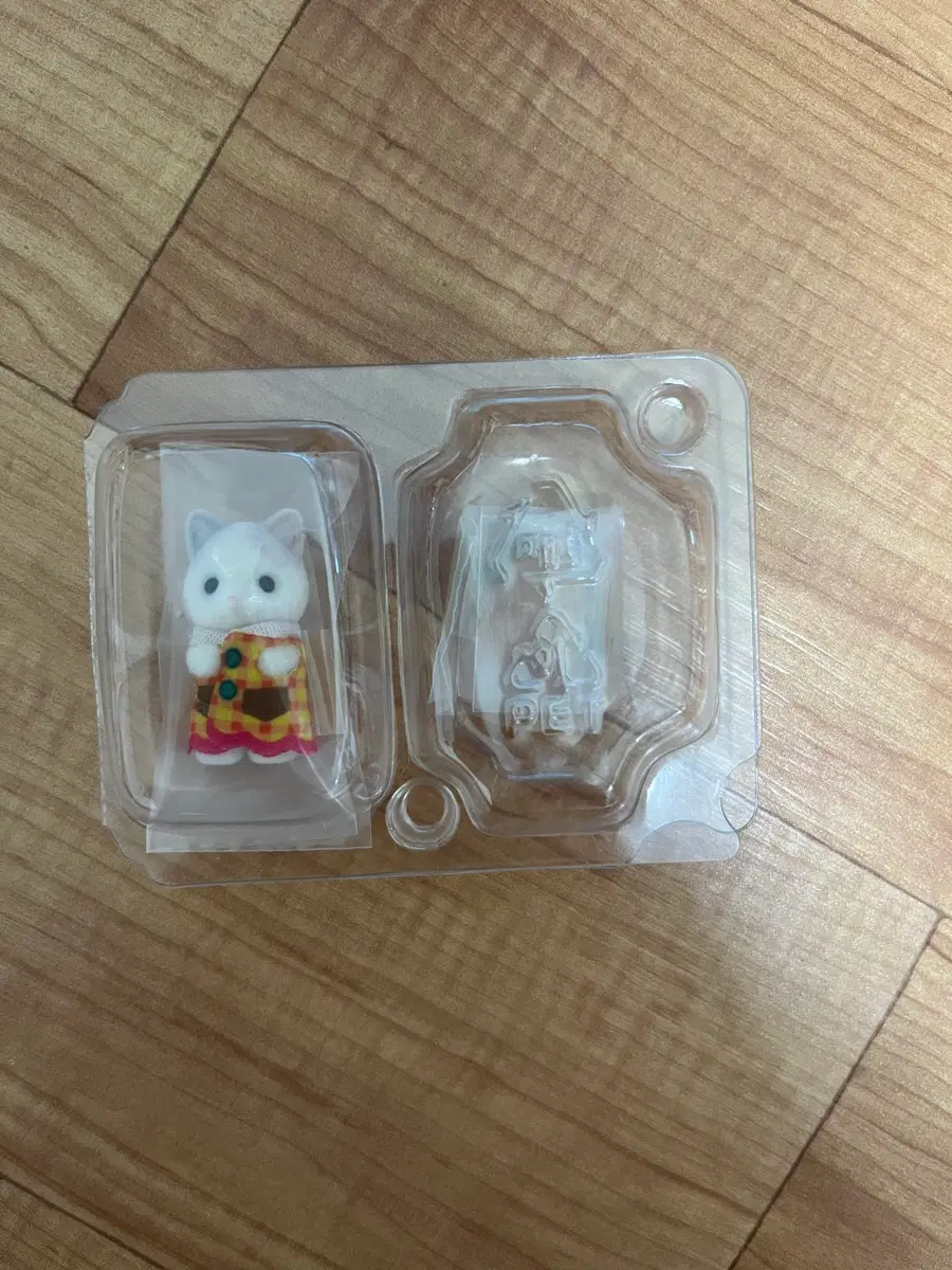 실바니안 블라인드백 시크릿 고양이