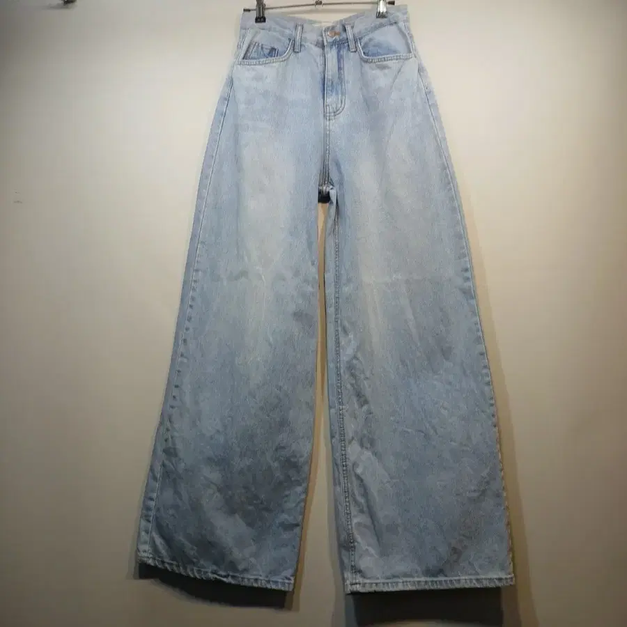 와이드 데님 연청 바지26사이즈 봄여름 가을 690134