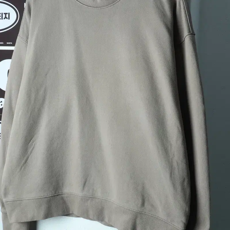 (2XL) 무신사 스탠다드 맨투맨 티셔츠 빅사이즈 에이징-H39429
