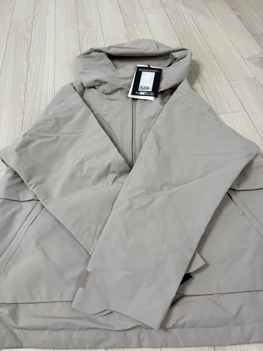 H&M Move 스키 컬렉션 후드 바람막이