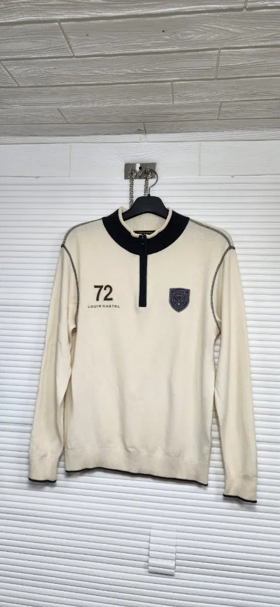 루이까스텔 72 하프넥 스웨터 아이보리100