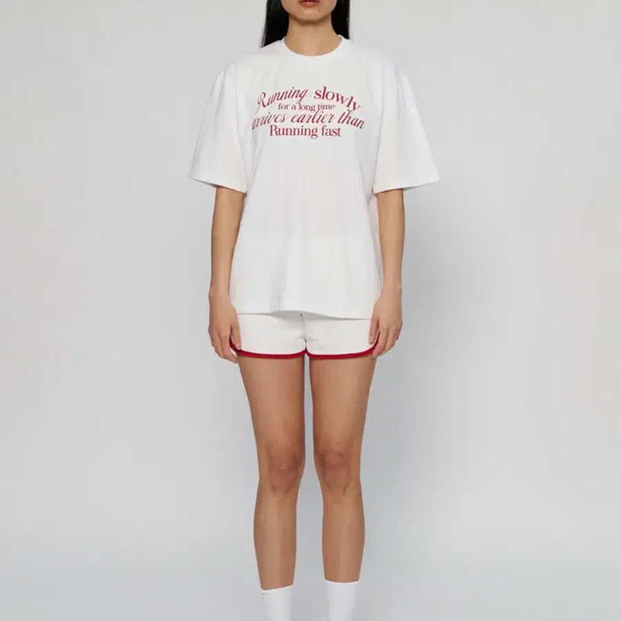 미나수 LINE POINT SHORTS WHITE