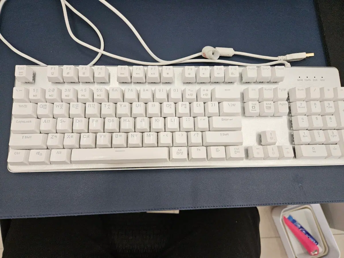 앱코 키보드 K595 청축 화이트