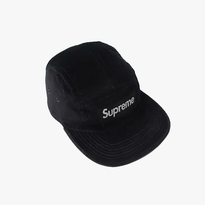 SUPREME "Black Cap"