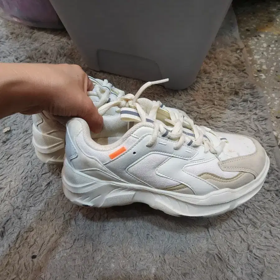 밸롭 여성 워킹화 운동화