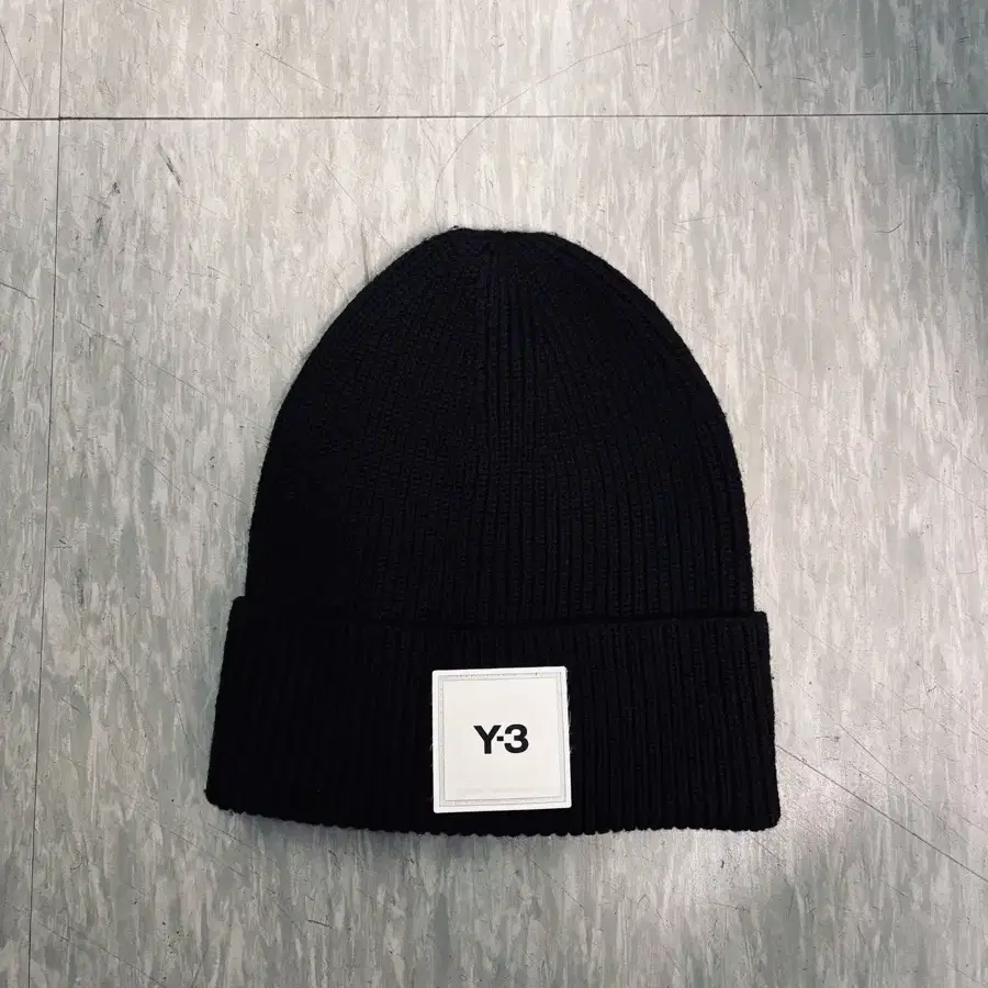 Y-3 와이쓰리 비니 블랙