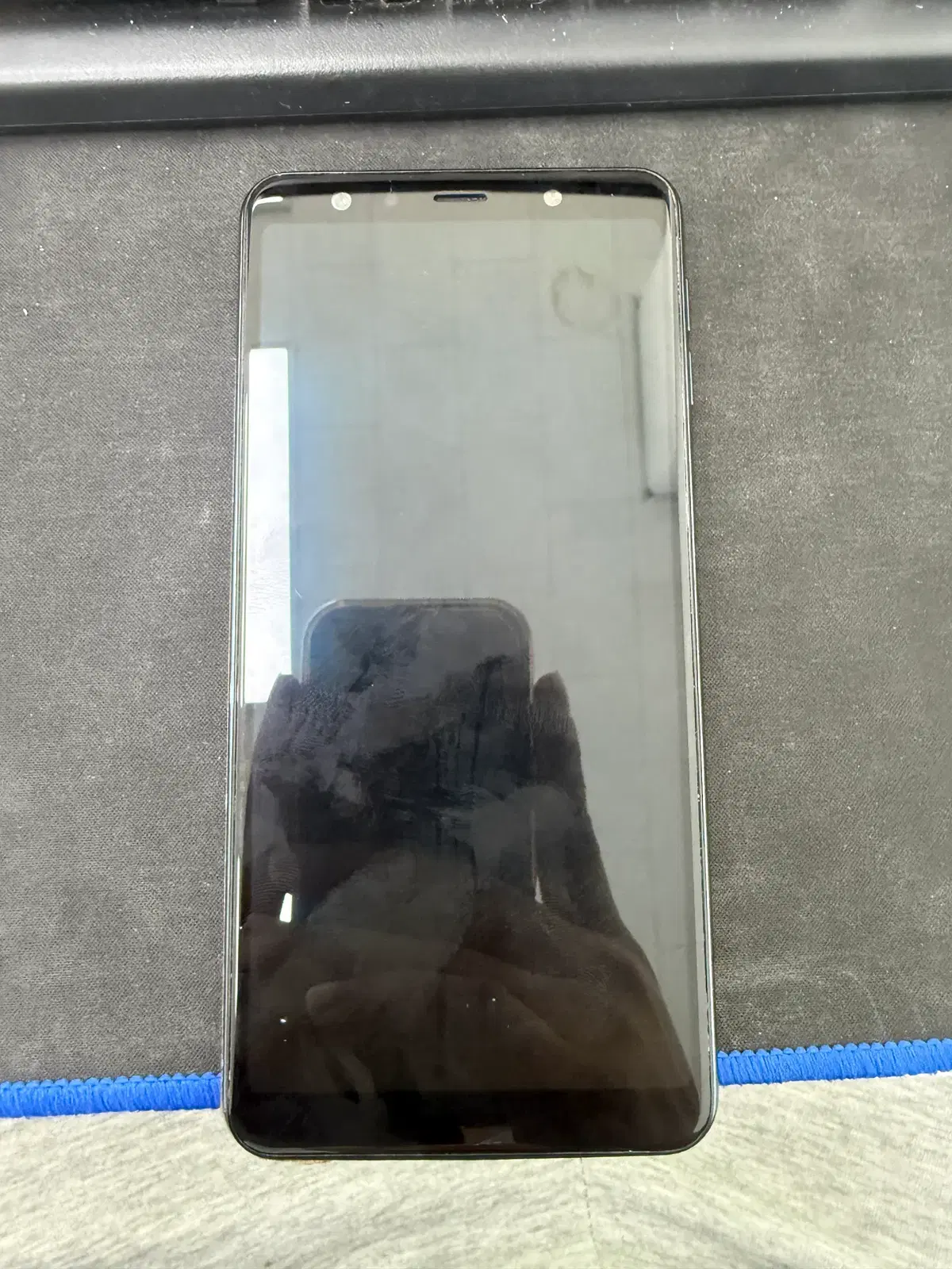 갤럭시 A7(2018) 블랙 64GB