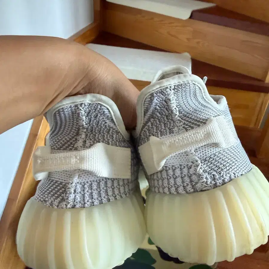 이지 350