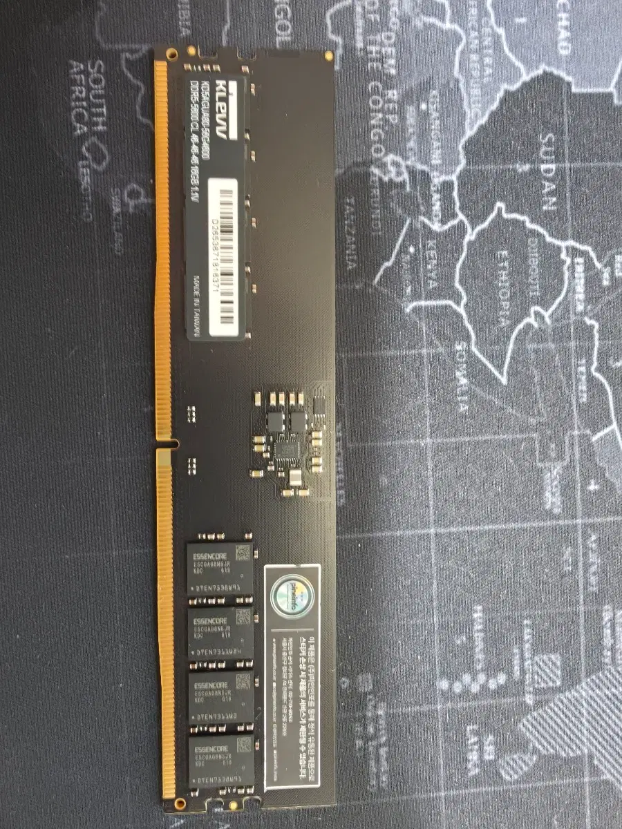 에센코어 램 16GB DDR5 5600