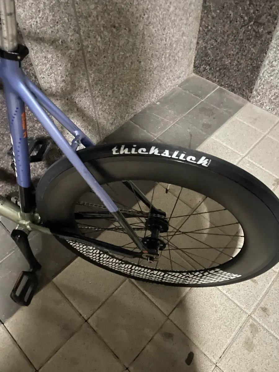 언노운 sl82림