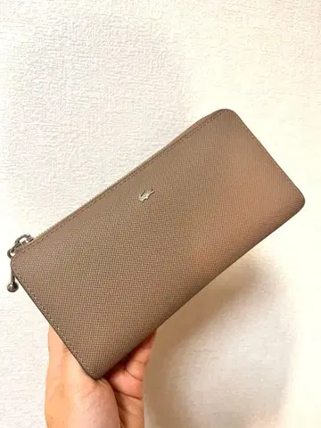 LACOSTE 장지갑 라운드 지퍼 베이지