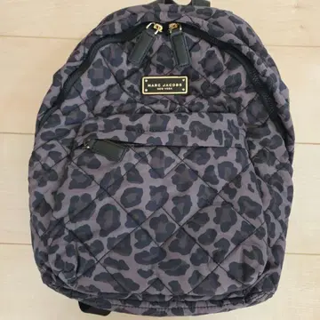 미사용 새상품 MARC JACOBS 마크제이콥스 레오파드 무늬 백팩