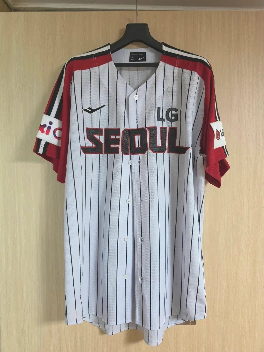 LG 트윈스 서울 어센틱 유니폼 120사이즈