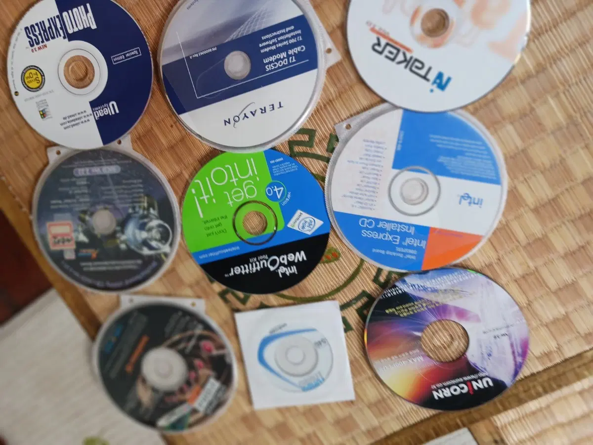 다양한 CD 모음 (포토익스프레스, 인텔, 테라온 등)