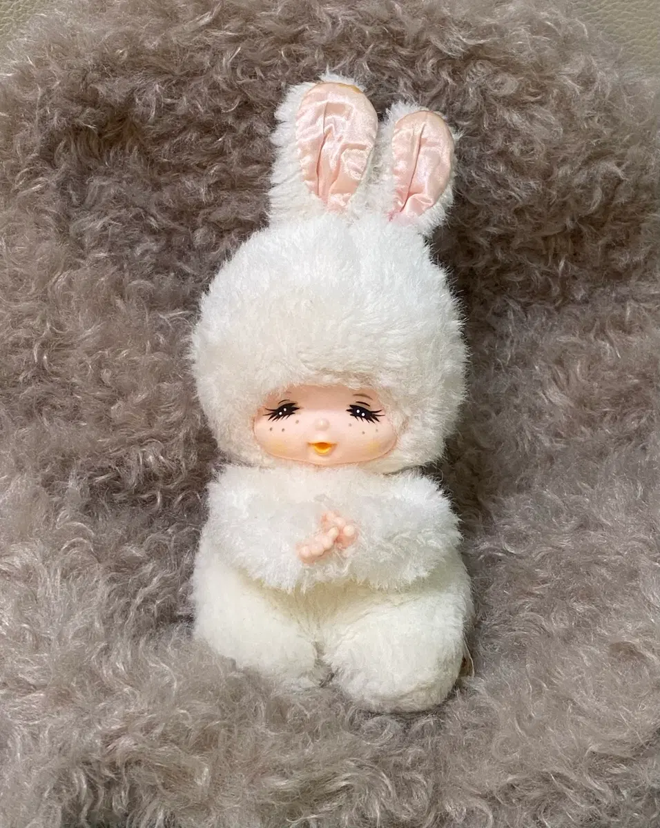 몬치치 스타일 하얀 눈토끼 빈티지 인형