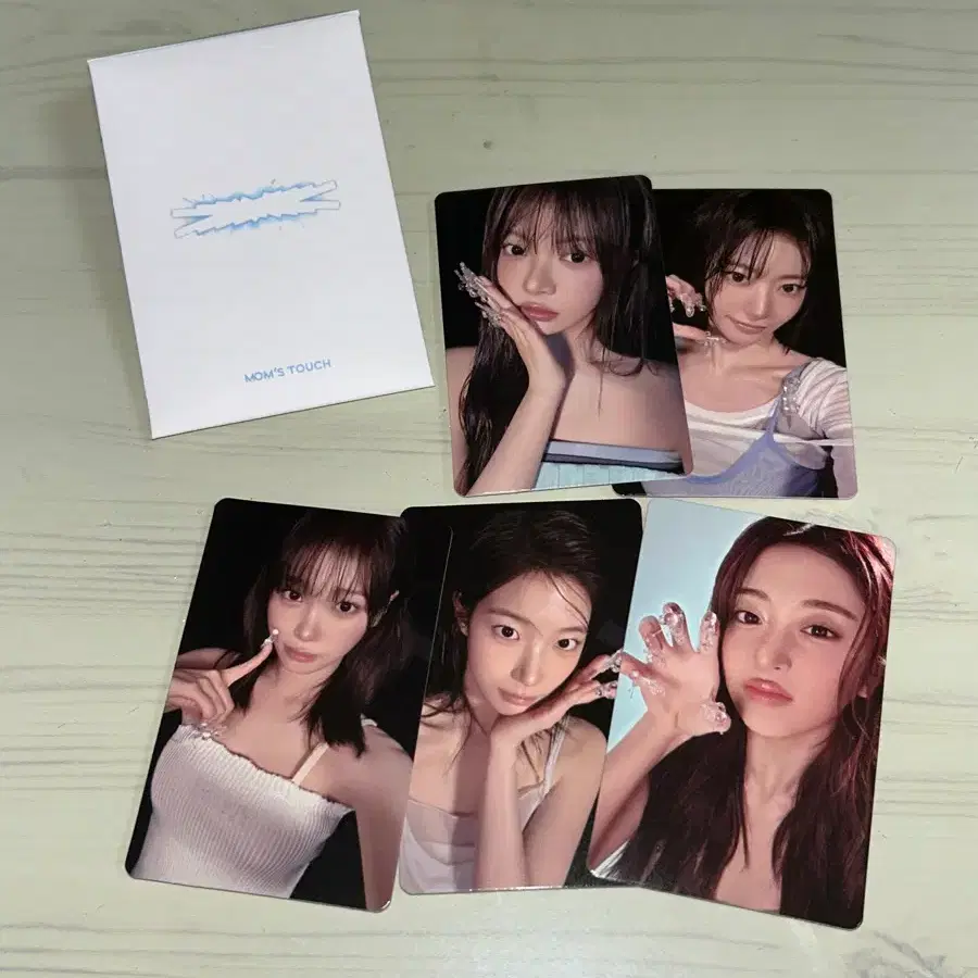 르세라핌 맘스터치 붐팔라 포토카드