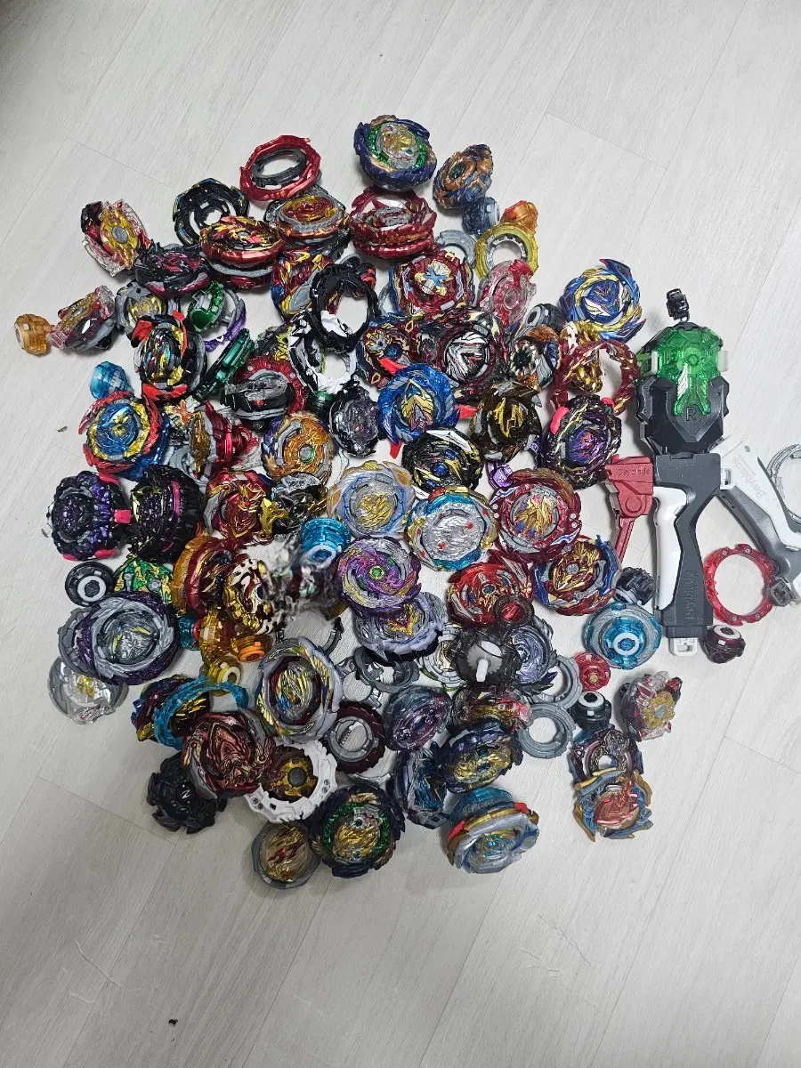 베이블레이드 버스트 장난감 판매