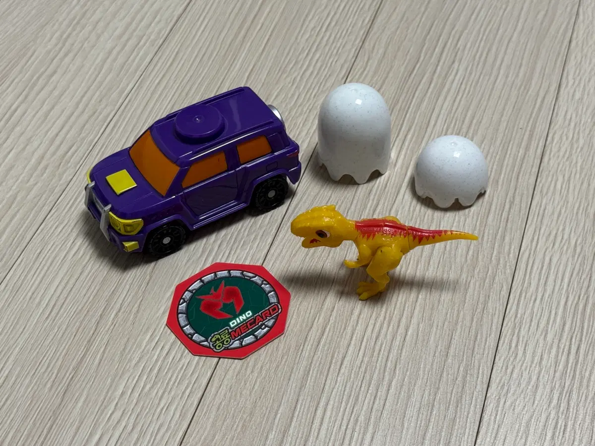 공룡메카드 기가노토+칼로비스 세트 (타이니소어 기가노토)